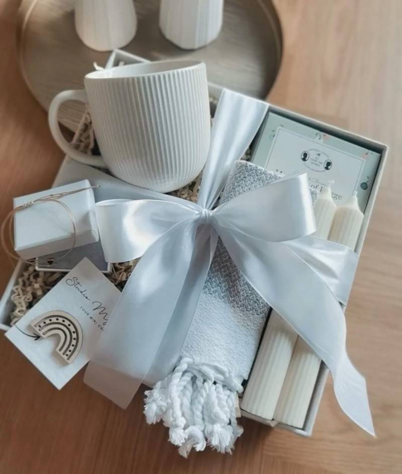 Geschenk Box ~ Raumduft Muttertag Weihnachtsgeschenk Geburtstagsgeschenk Frau Beste Freundin Kerzenset Tee Personalisiert von Etsy - StudioMyu