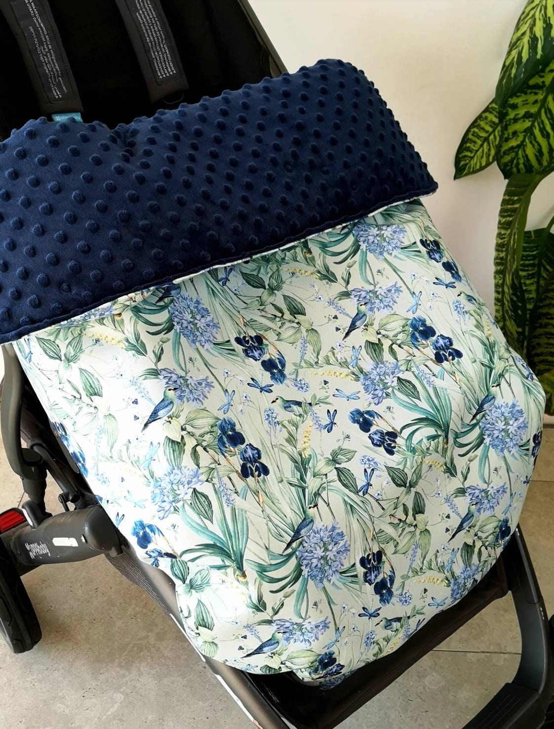 Kinderwagendecke Minty Iris Benutzerdefinierte Wasserdichte Kuscheldecke Für Kinderwagen Uppababy Dieses Angebot Kinderwagendecke Minty Iris Benutzerdefinierte Wasserdichte Kuscheldecke Für Kinderwagen Uppababy Dieses Angebot von Etsy - StylySmily