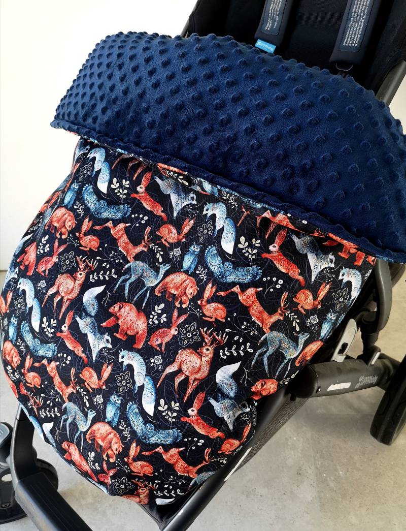 Wasserdichte Kinderwagendecke Universal Fit, Woodland Print Minky Cover von Etsy - StylySmily