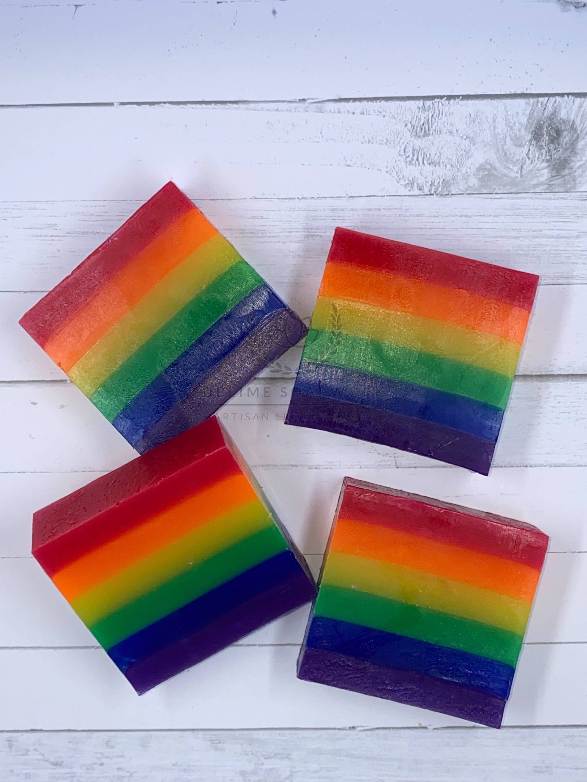 stolz Regenbogen Seife - 1 Bar Bergamotte Grapefruit Duft von Etsy - SublimeSoapworks