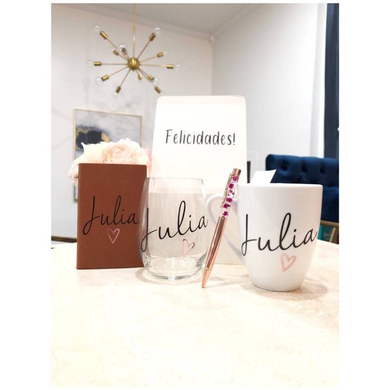 Felicidades Geschenkbox, Freundgeschenk, Verlobungsgeschenkbox, Glückwunschgeschenk, Personalisierte Becher Und Wein, Geburtstag, Individuelles von Etsy - SufisBoutique