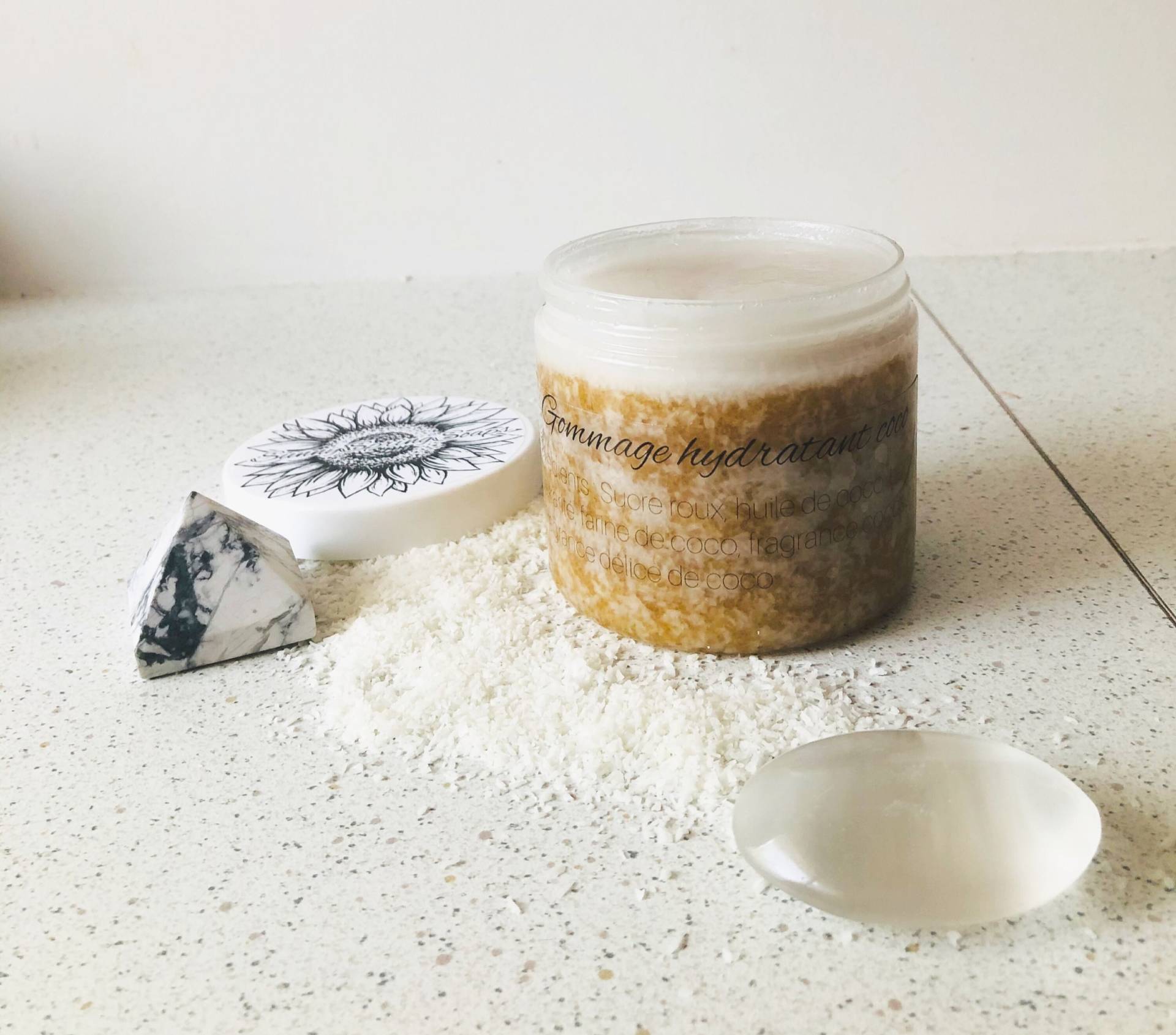 Feuchtigkeitsspendendes Körperpeeling Mit Kokosnussduft von Etsy - SunnySpringCreations