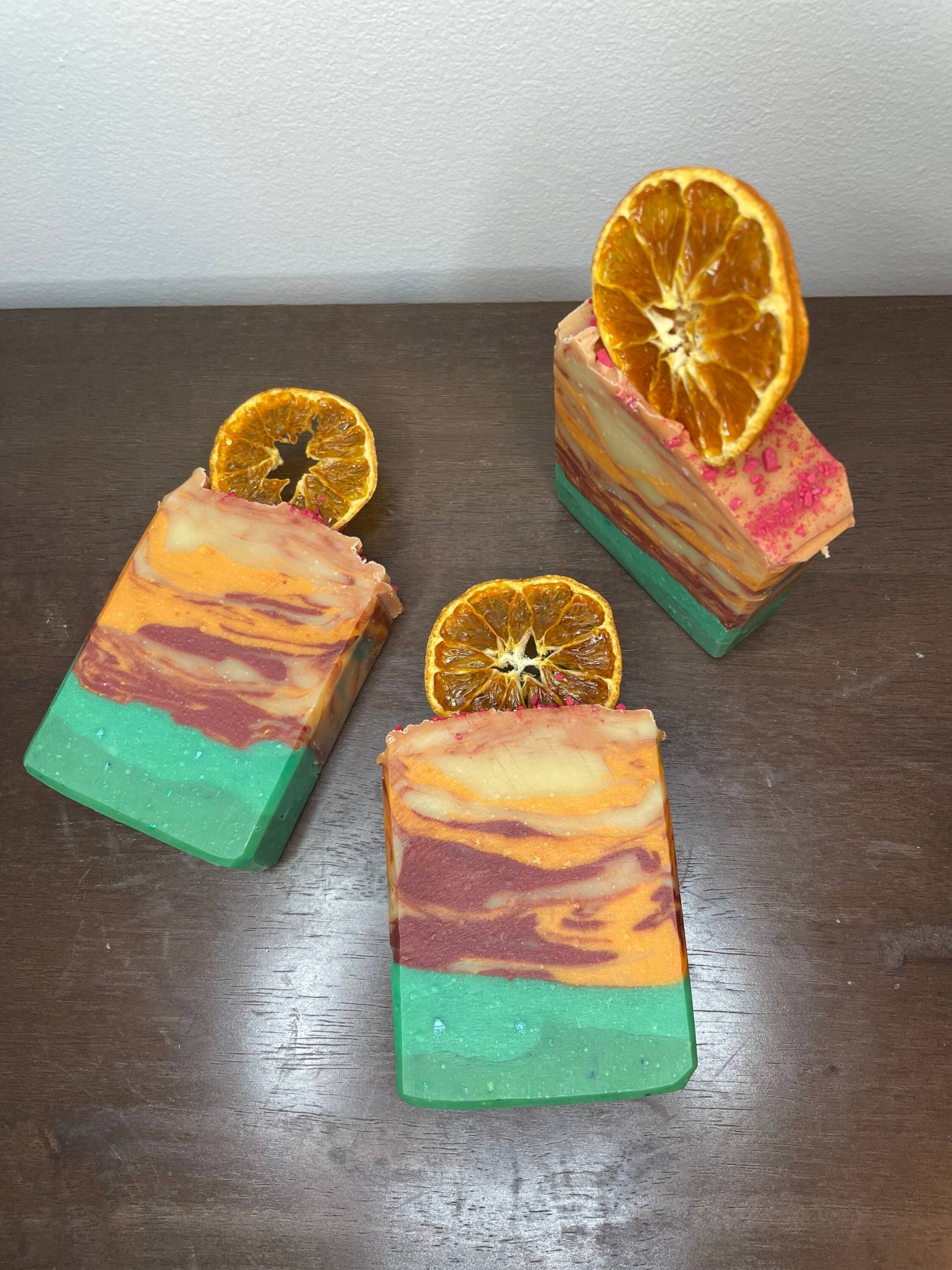 Cranberry-Orangen-Seife Cranberry-Orangen-Seife von Etsy - SunshinesCraftsLLC