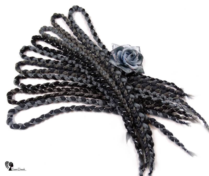 Dunkelgraue Woll Dreadlocks Silberfaden Zöpfe, Gothic Faschingshaar von Etsy - SuperDreadsArt