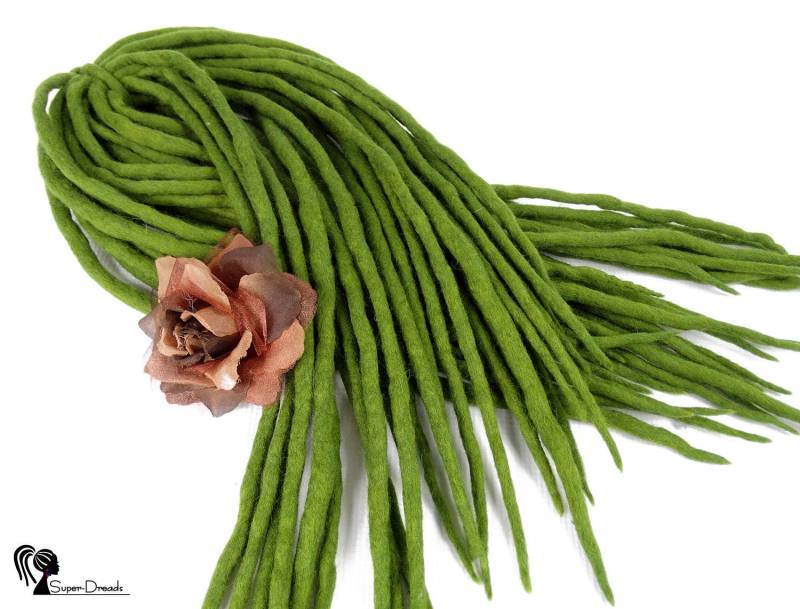 Grüne Woll Dreadlocks Doppelseitige Dreads Mit Olivgrünen Blättern von Etsy - SuperDreadsArt