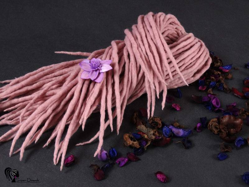 Pinke Woll-Dreadlocks Doppelseitige Dreads "Himbeerpudding"." von Etsy - SuperDreadsArt