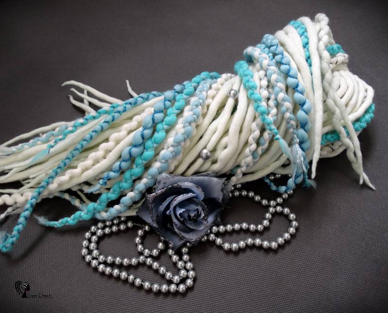 Weiße Wolle Dreadlocks Mit Blauen Zöpfen Hochzeit Haarverlängerung von Etsy - SuperDreadsArt