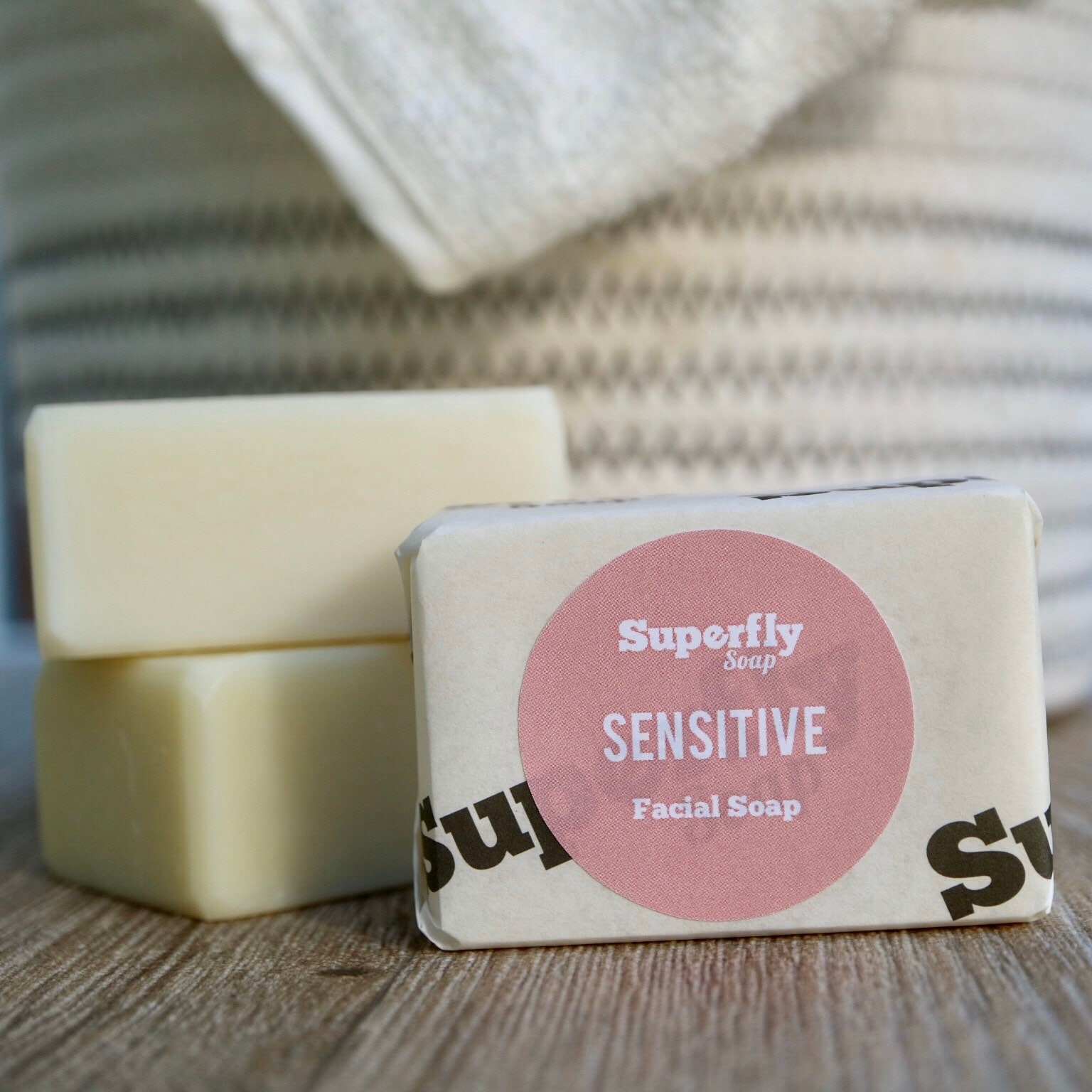 Sensible Gesichtsseife/70G Handgemachte Kaltprozess-Seife 100% Natürliche Vegane Artisan Superfly Seife Sensible Gesichtsseife/70G Handgemachte Kaltprozess-Seife 100% Natürliche Vegane Artisan Superfly Seife von Etsy - SuperflySoap