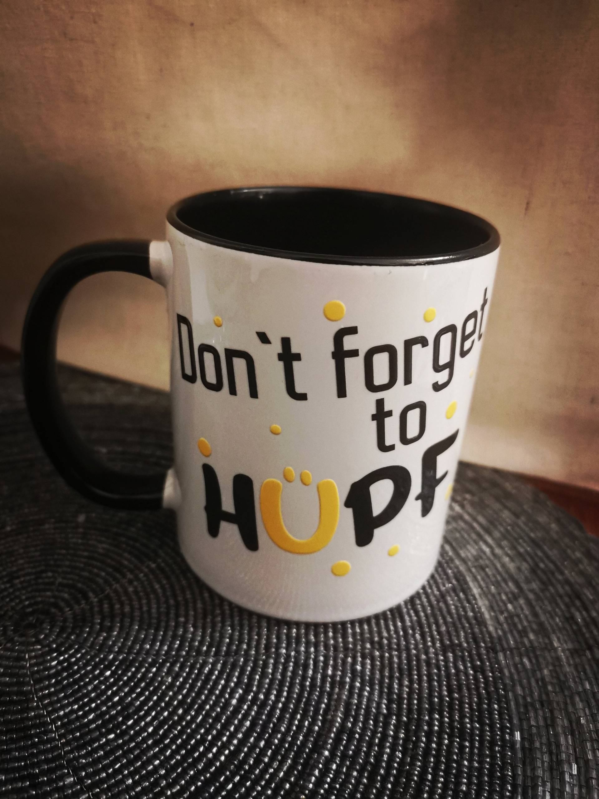 Tasse "Don't Forget To Hüpf" Tasse "Don't Forget To Hüpf" von Etsy - SurprisefabrikShop