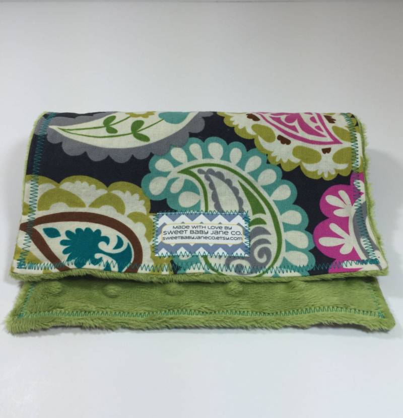 Hübsches Paisley Minky Spucktuch - Baby-Dusche-Geschenk Mess Rag Baby von Etsy - SweetBabyJaneCo