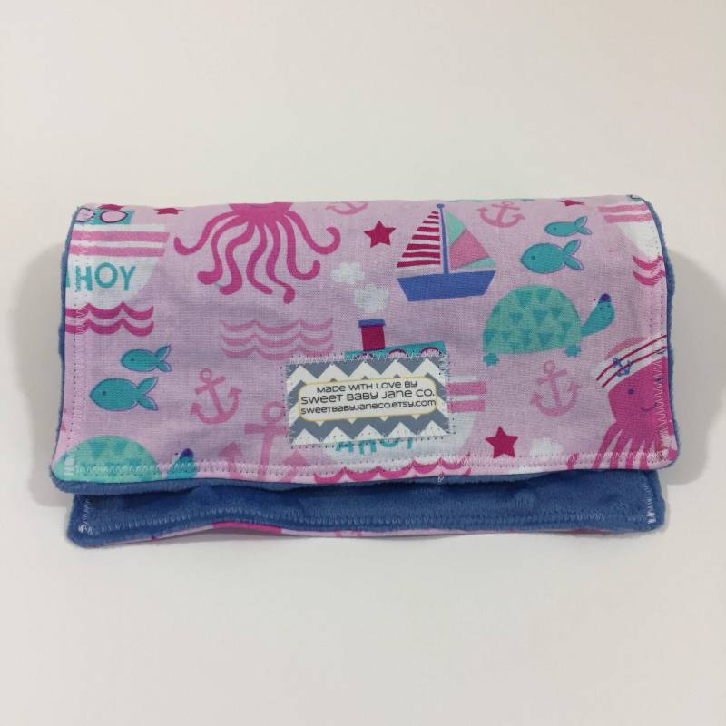 Nifty Nautical Minky Spucktuch - Baby-Dusche-Geschenk Mess Rag Rosa Mädchen von Etsy - SweetBabyJaneCo