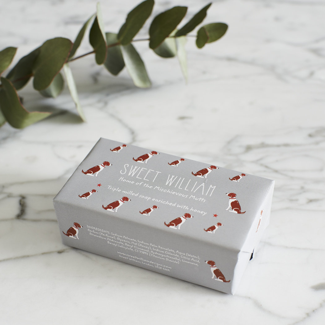Springer Spaniel | Leber & Weiß Dreifach Gefräste Seife von Etsy - SweetWilliamLondon