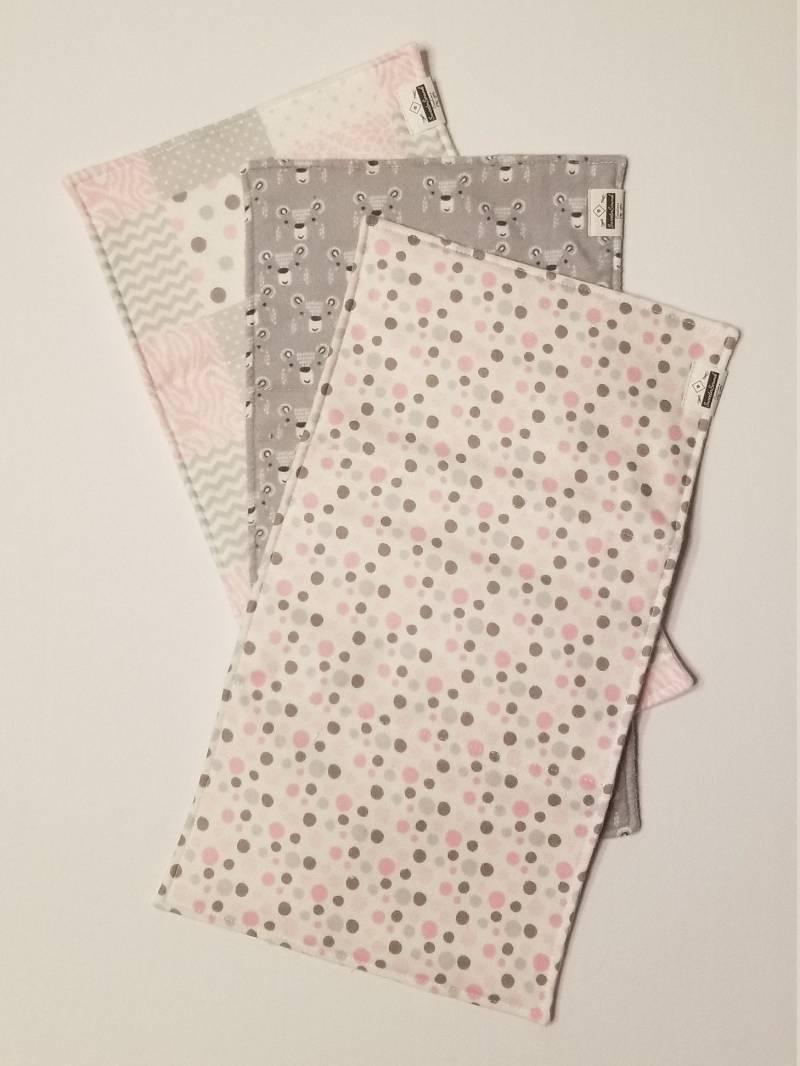 Baby Girl Burp Tücher von Etsy - SweetnSoundCreations