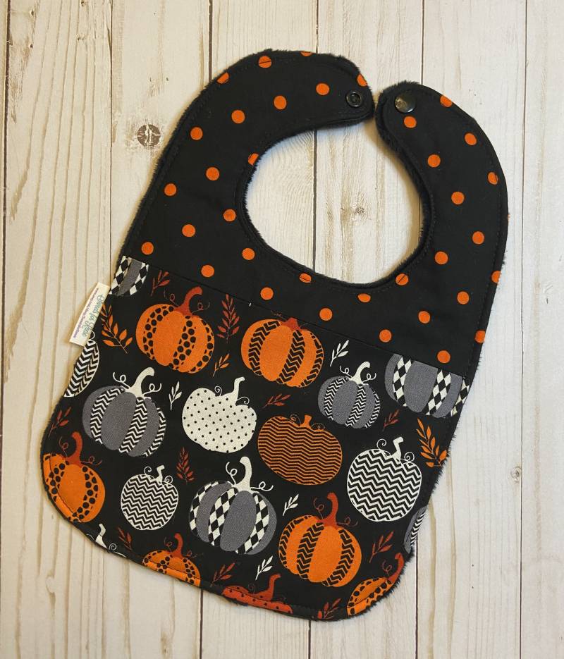 Halloween Kürbisse Kinder Lätzchen | Passend Bis 24 Monate von Etsy - SweetsforReese