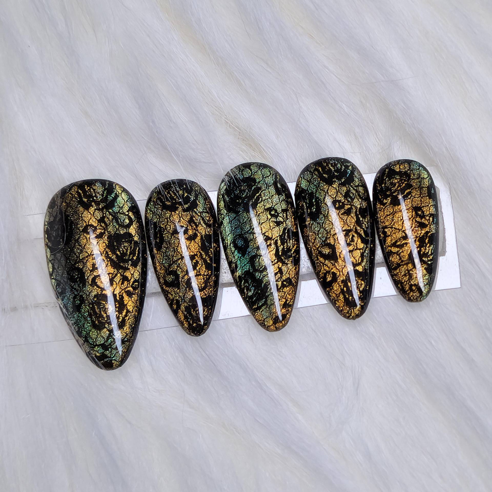 Polaris Cat Eye Mit Schwarzem Muster Press On Nails, Katzenauge, Chamäleon von Etsy - SymbelNails