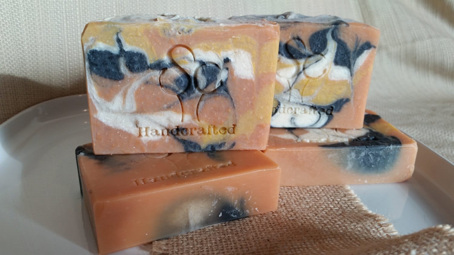 Hexen Brauseife/ Halloweenseife/ Vegan/ Herbstseife/ Trick Or Treat Soap/& Warlocks Seife Hexen Brauseife/ Halloweenseife/ Vegan/ Herbstseife/ Trick Or Treat Soap/& Warlocks Seife von Etsy - SymphlCreations