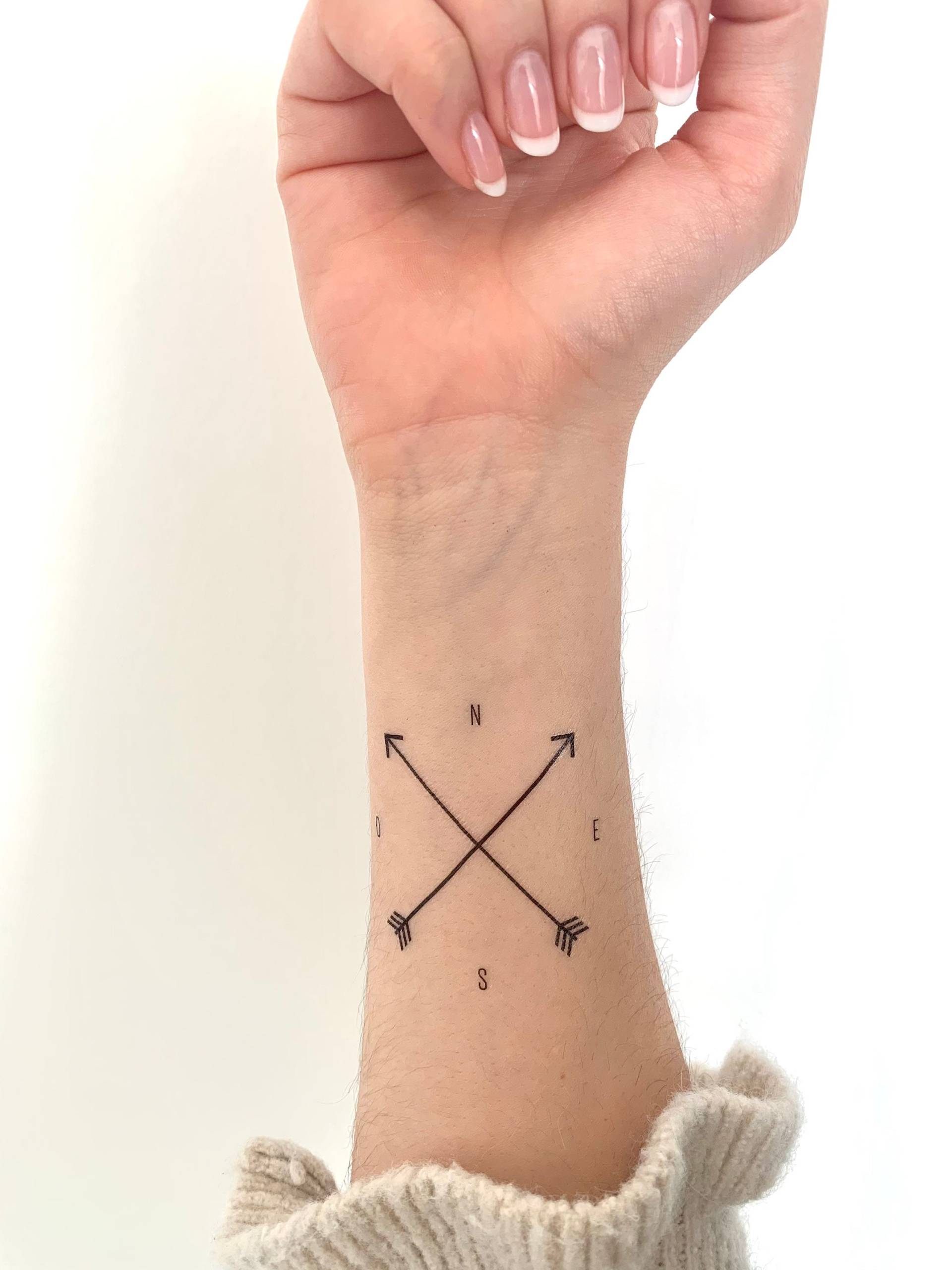 Compass Simple | 2Er-Set - Temporäres Tattoo Compass Simple | 2Er-Set - Temporäres Tattoo von Etsy - TATTOODAY