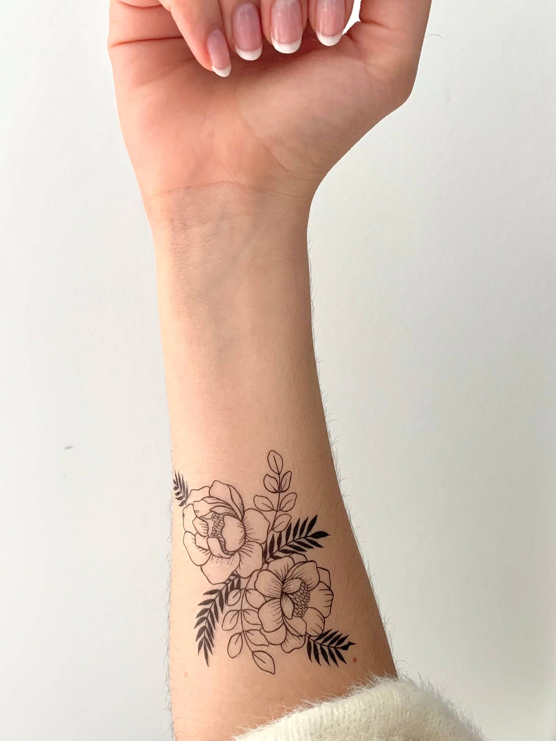 Floral H | 2Er-Set - Temporäres Tattoo Floral H | 2Er-Set - Temporäres Tattoo von Etsy - TATTOODAY