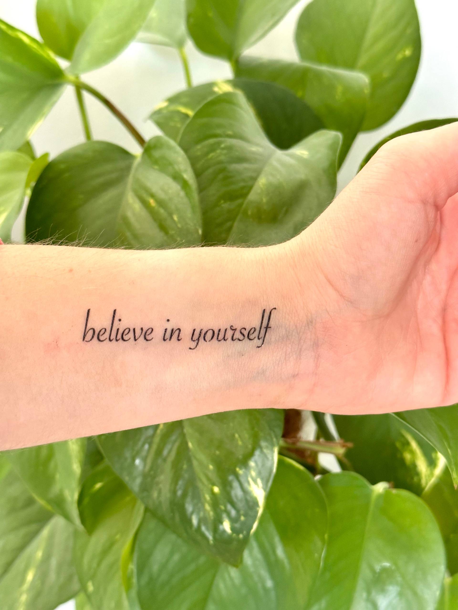 Glaube An Dich Selbst | 2Er-Set - Temporäres Tattoo Glaube An Dich Selbst | 2Er-Set - Temporäres Tattoo von Etsy - TATTOODAY