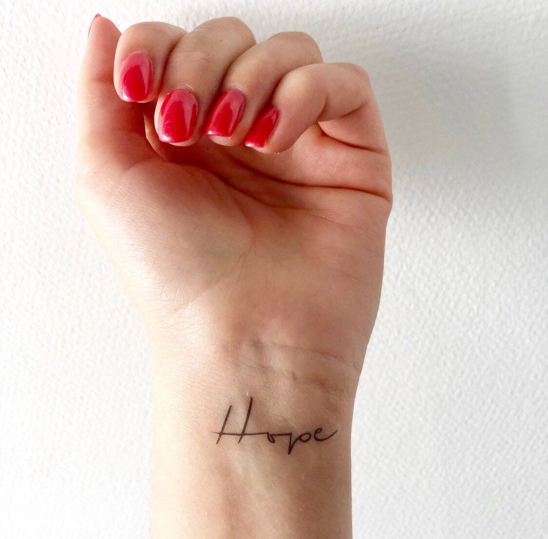 Hope - Temporäres Tattoo | 2Er-Set Hope - Temporäres Tattoo | 2Er-Set von Etsy - TATTOODAY