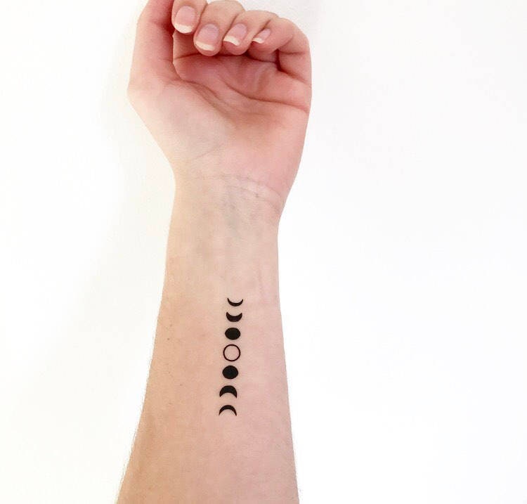 Mondzyklus | 2Er-Set - Temporäres Tattoo von Etsy - TATTOODAY