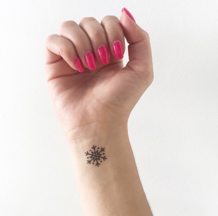 Schneeflocke | 2Er-Set - Temporäres Tattoo Schneeflocke | 2Er-Set - Temporäres Tattoo von Etsy - TATTOODAY