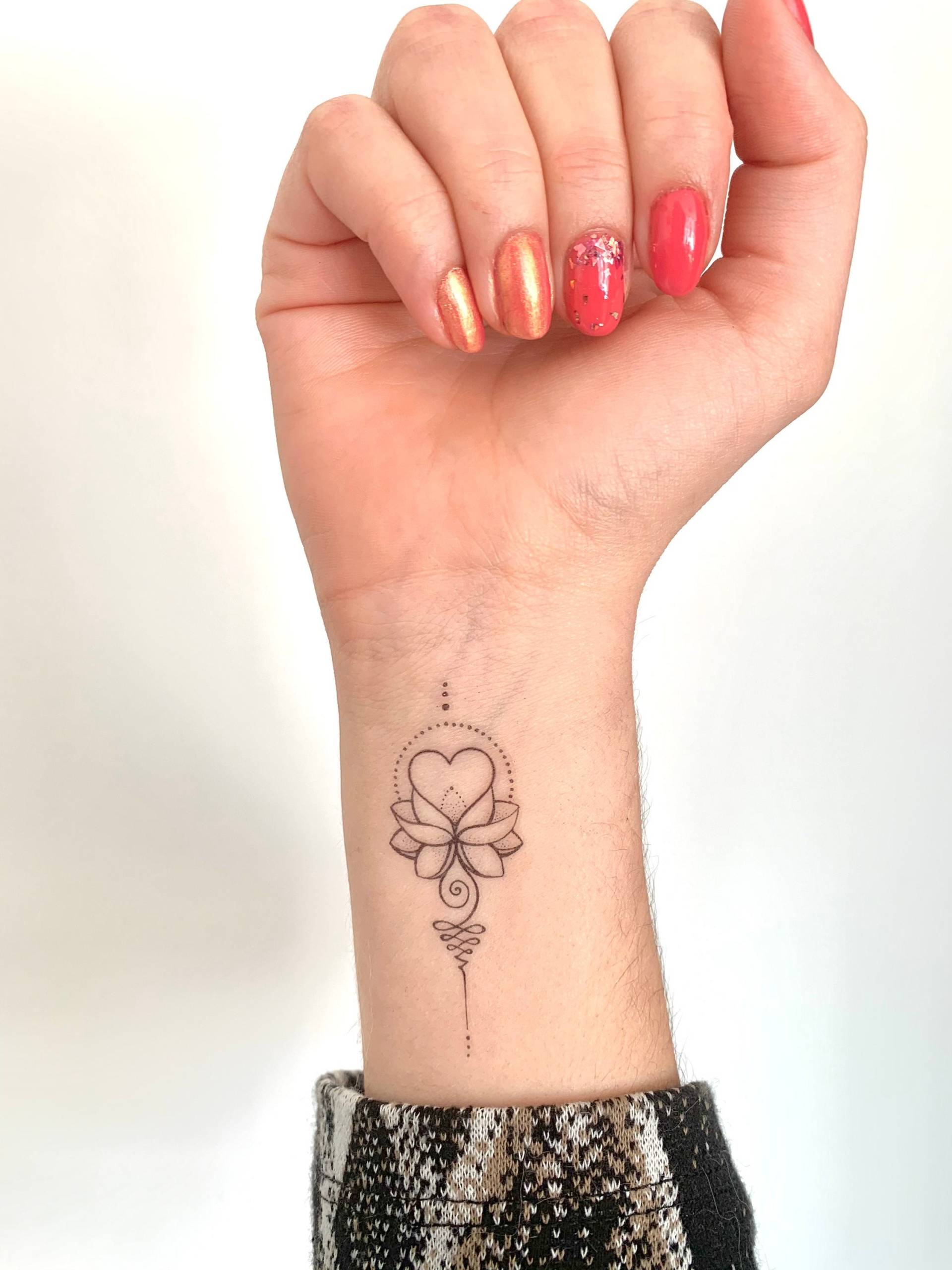 Unalome Love Lotus | 2Er-Set - Temporäres Tattoo Unalome Love Lotus | 2Er-Set - Temporäres Tattoo von Etsy - TATTOODAY