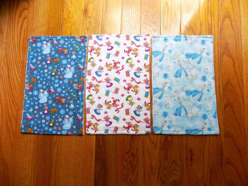 3Er Set Cinderella Spucktücher - Baby Shower Geschenk von Etsy - TJsCountryCreations