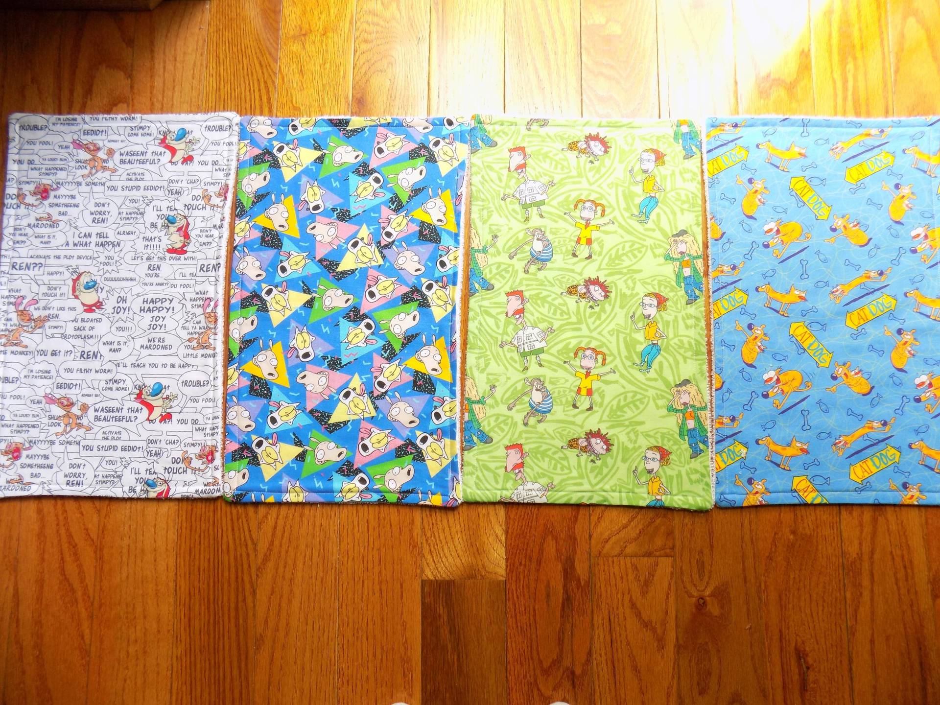 4Er Set Retro Spucktücher - Baby Shower Geschenk von Etsy - TJsCountryCreations