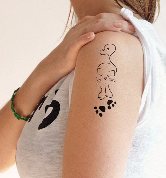 Katze in Der Liebe - Temporäres Tattoo | 2Er Set Katze in Der Liebe - Temporäres Tattoo | 2Er Set von Etsy - TTTattoodotcom