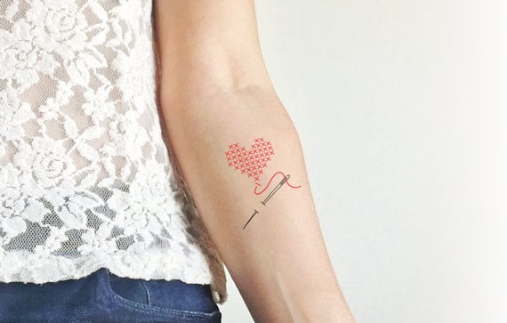 Kreuzstich Herz - Temporäres Tattoo | 2Er Set Kreuzstich Herz - Temporäres Tattoo | 2Er Set von Etsy - TTTattoodotcom