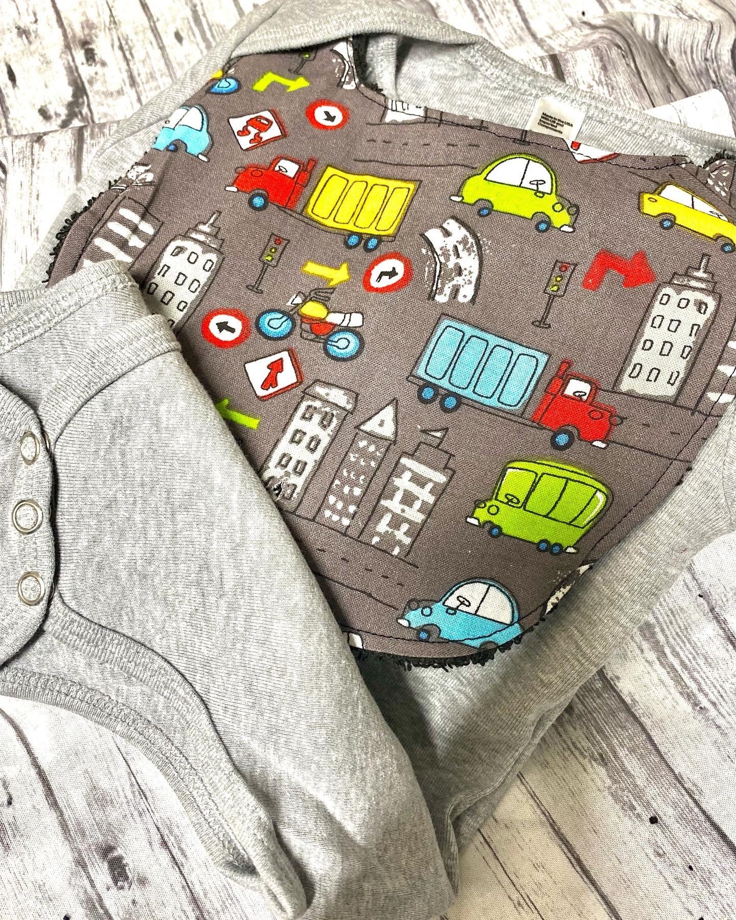 Switcheroo - Und Onesie-Set von Etsy - TagAliALong