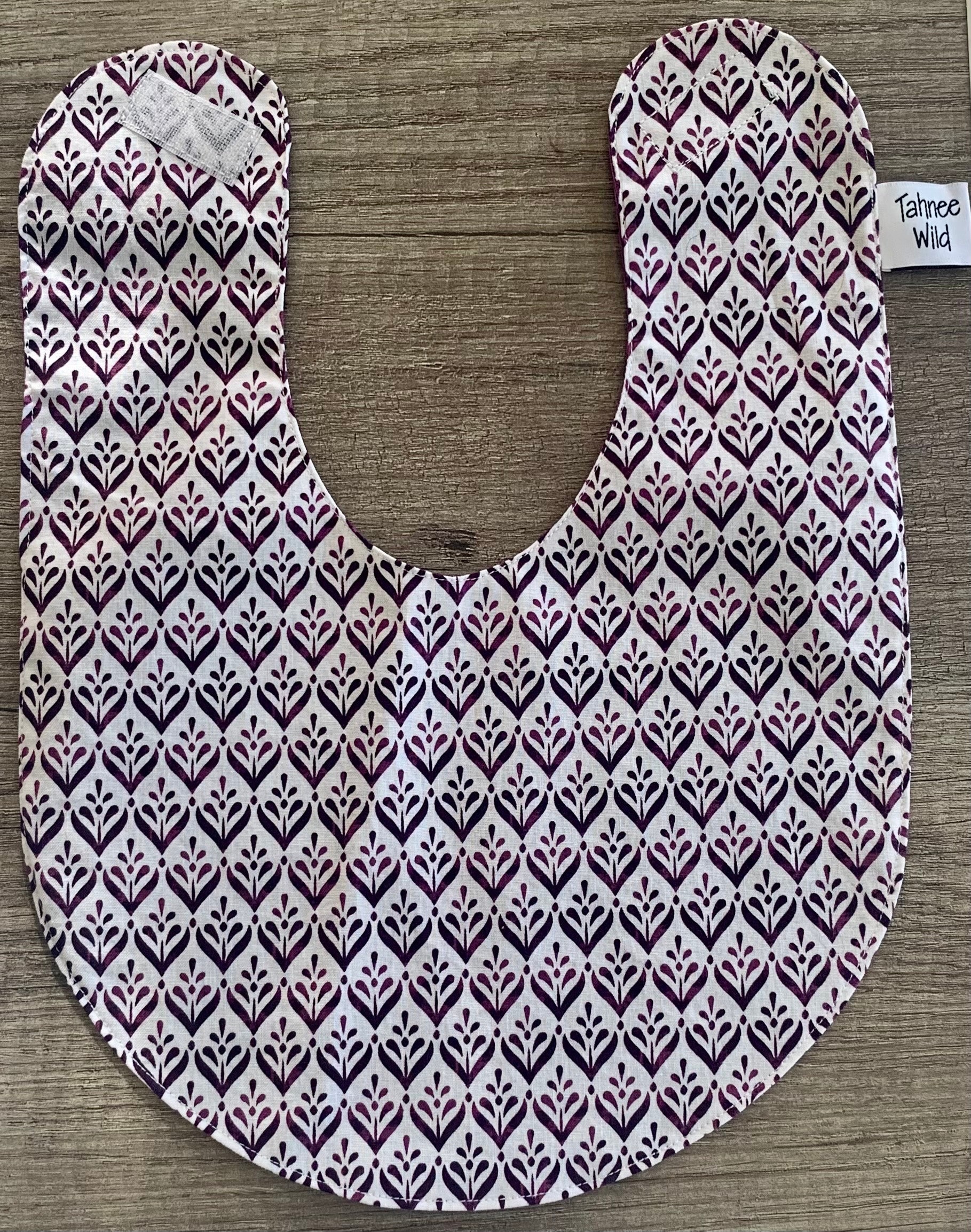 Wasserdichtes Lätzchen Wasserdichtes Lätzchen von Etsy - TahneeWildLab