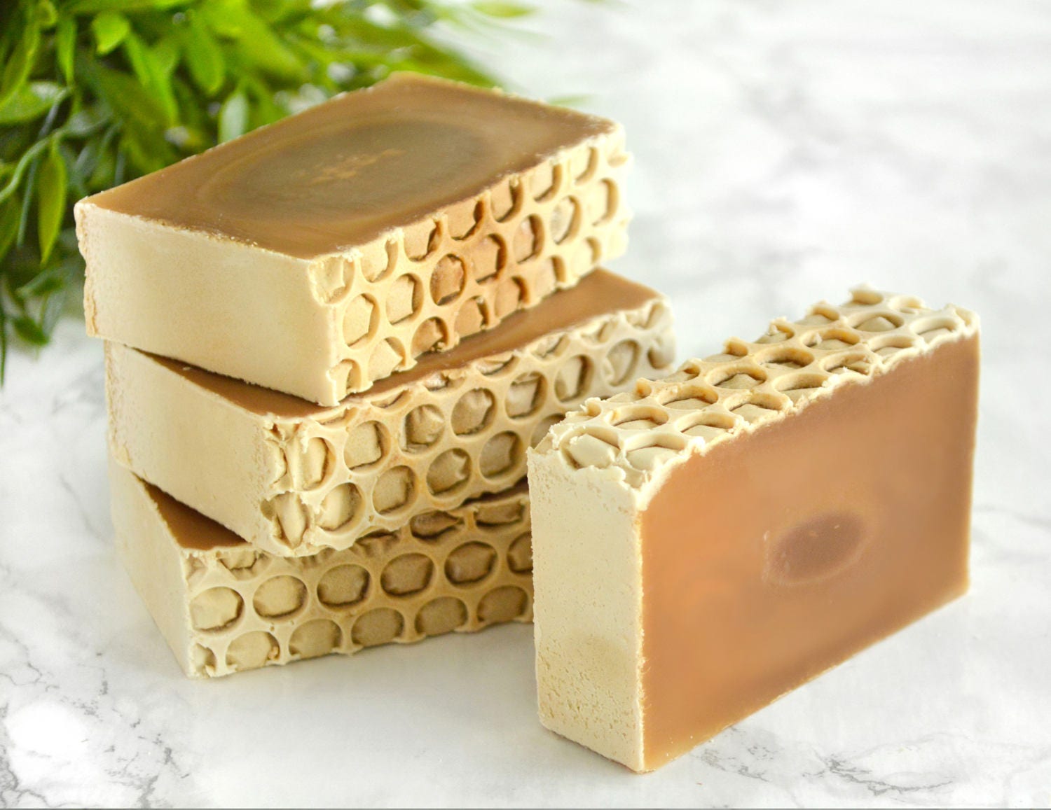 Natürliche Hausgemachte Honigseife - Süße Bienenwabenseife Kaltprozessseife Für Trockene Haut Imker Geschenk Beste Geschenkidee Frauen Zum Geburtstag von Etsy - TailoredSoap