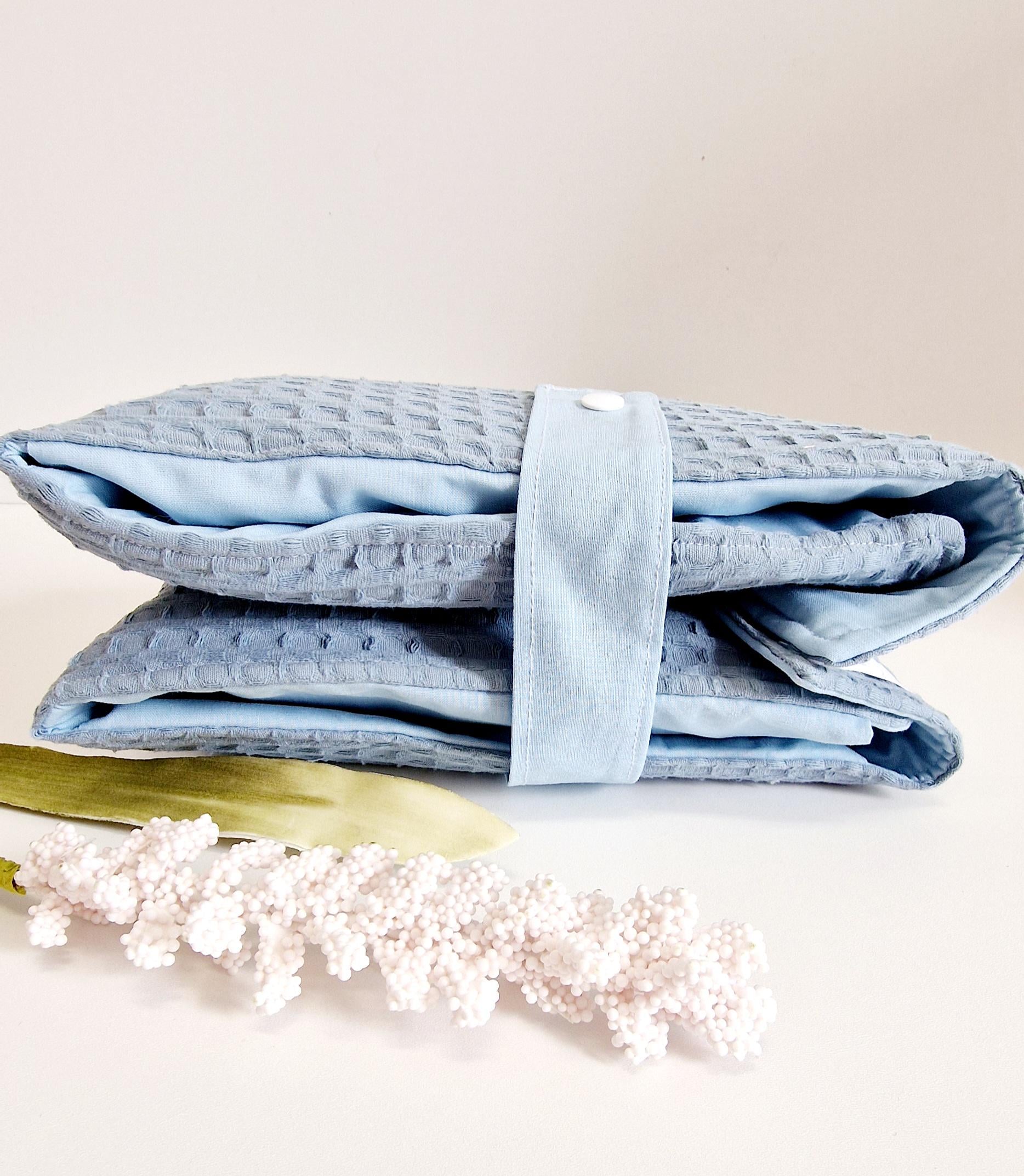 Wickelpad/Wickelunterlage/Nachhaltig/ Zusammenfaltbar/Unterwegs/Unikat/Mobil/Reise/Faltbar/Zubehör/Handmade/Unterwegs/Babyartikel/Geschenk von Etsy - TatjanasTiNKERSTiTCH
