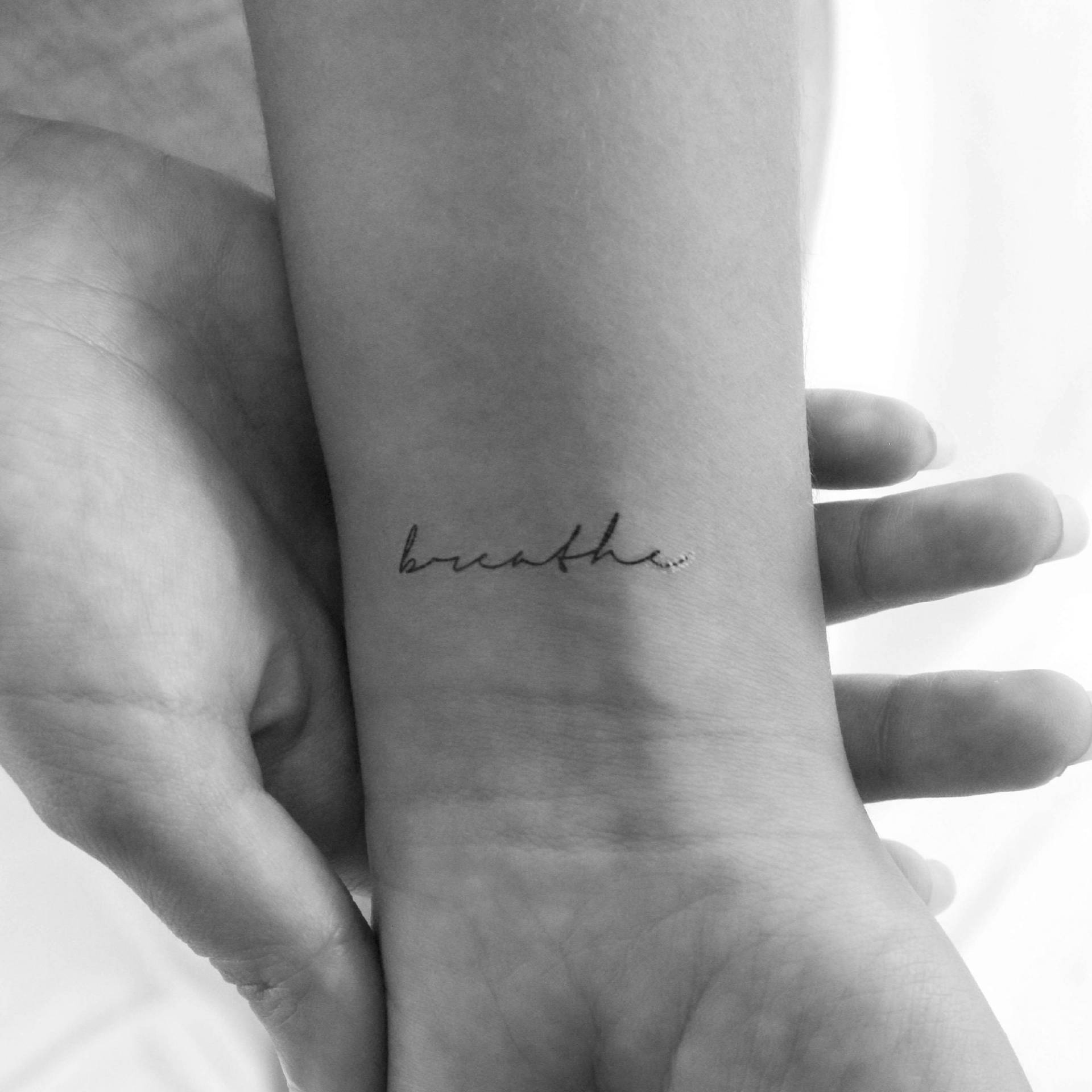 Breathe Temporary Tattoo | 3Er Set von Etsy - Tatteco