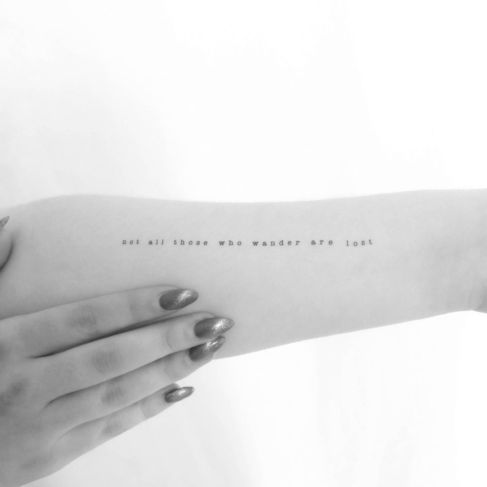 Nicht Alle Die Wandern Sind Verloren Temporäres Tattoo | 3Er Set von Etsy - Tatteco