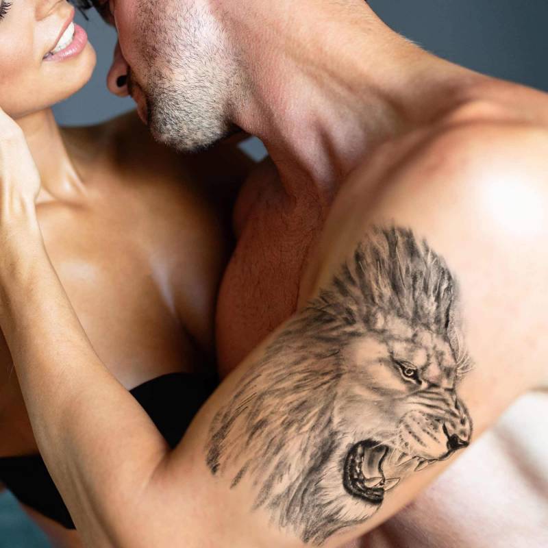 Brüllender Löwe Temporäres Tattoo Für Frauen Und Männer, Exklusives Handgezeichnetes Brüllendes von Etsy - TattooYourStyle