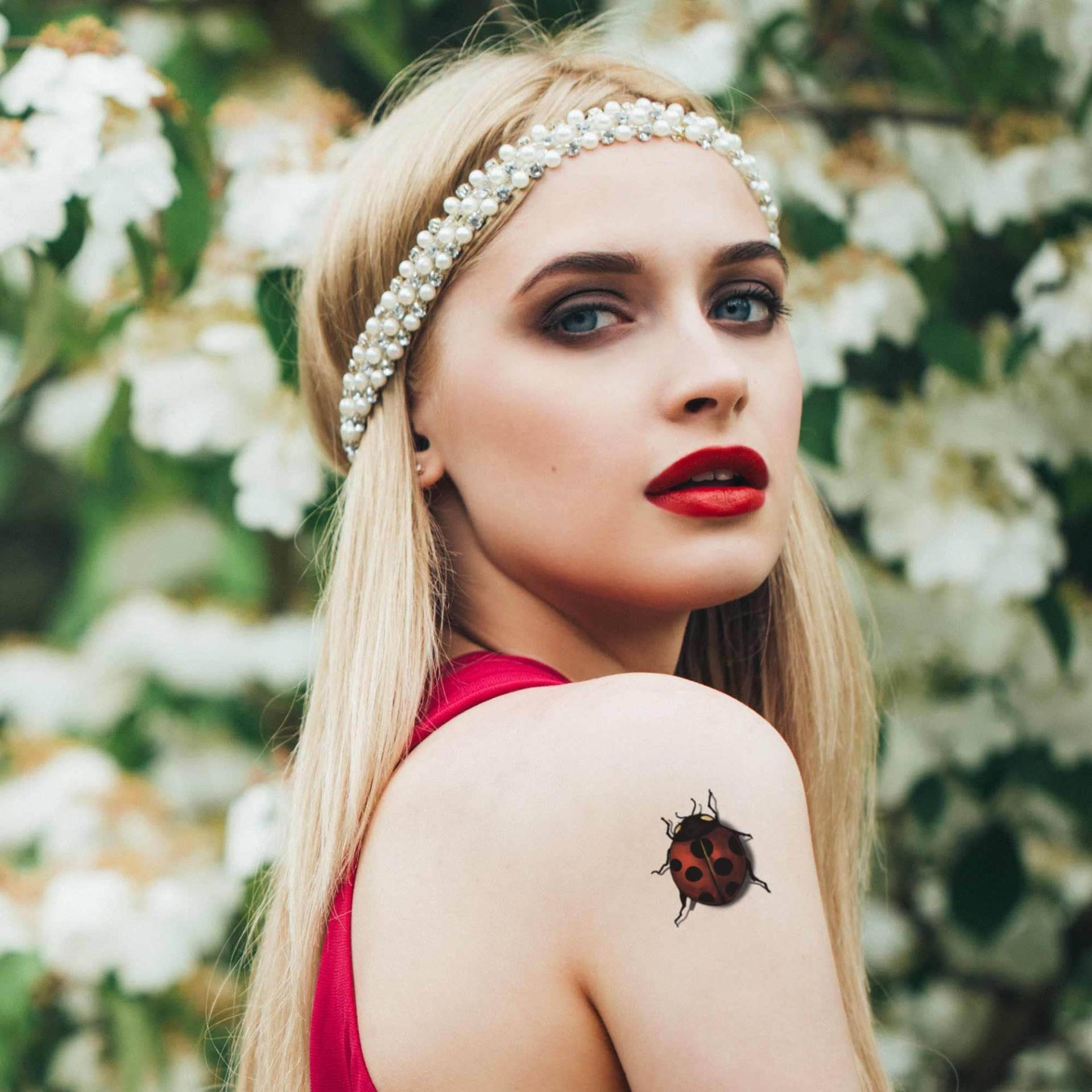 Marienkäfer Temporäres Tattoo Für Frauen Und Männer, Exklusives Handgezeichnetes Marienkäfer Temporäres Tattoo Für Frauen Und Männer, Exklusives Handgezeichnetes von Etsy - TattooYourStyle