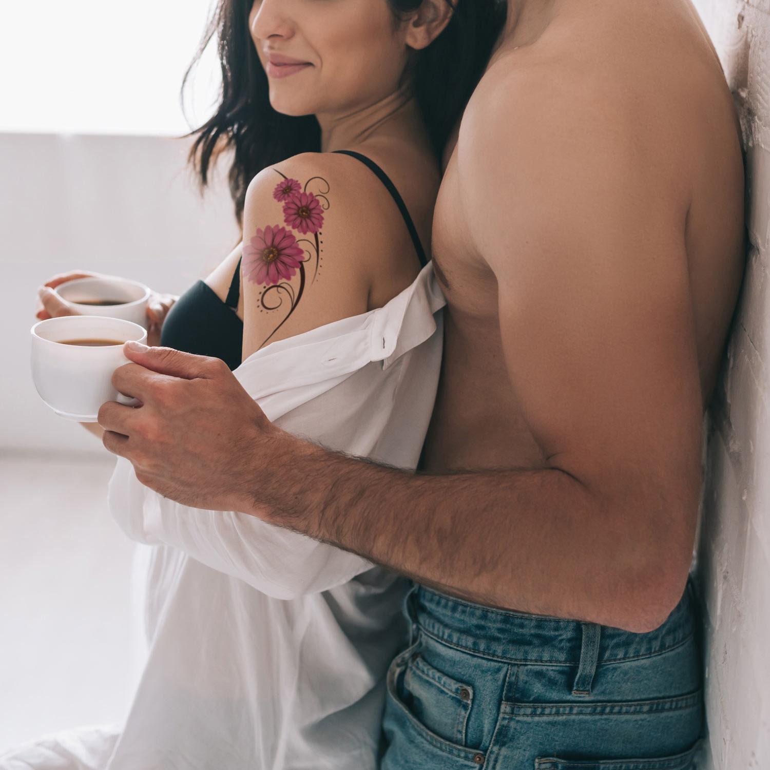 Temporäres Gänseblümchen-Tattoo, Temporäres Blumen-Tattoo, Kleines Tattoo, Fake-Blumen-Tattoo, Lila Frauen-Tattoo Temporäres Gänseblümchen-Tattoo, Temporäres Blumen-Tattoo, Kleines Tattoo, Fake-Blumen-Tattoo, Lila Frauen-Tattoo von Etsy - TattooYourStyle