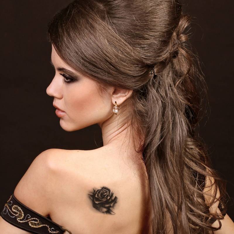 Temporäres Rosentattoo, Fake Schwarzes Blumentattoo, Damentattoo, Herrentattoo von Etsy - TattooYourStyle