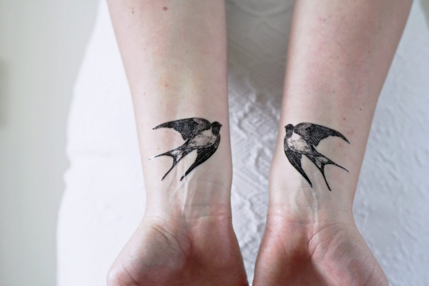 2 Schwalbe Temporäre Tattoos | Set Temporäres Tattoo Schwarze Vogel Kleines von Etsy - Tattoorary