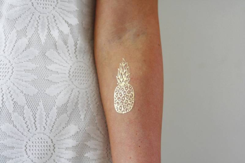 Gold Ananas Temporäres Tattoo | Gold Boho Geschenk Mandala Festival Schmuck Größe/Maße/Gewicht von Etsy - Tattoorary
