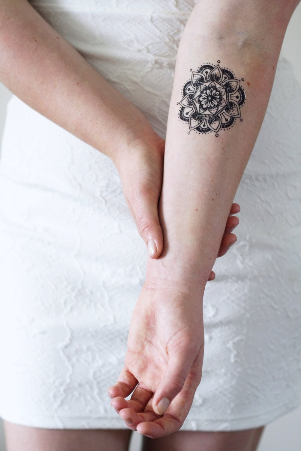 Mandala Temporäres Tattoo | Boho Geschenk Mandala-Fake-Tattoo Geschenkidee von Etsy - Tattoorary