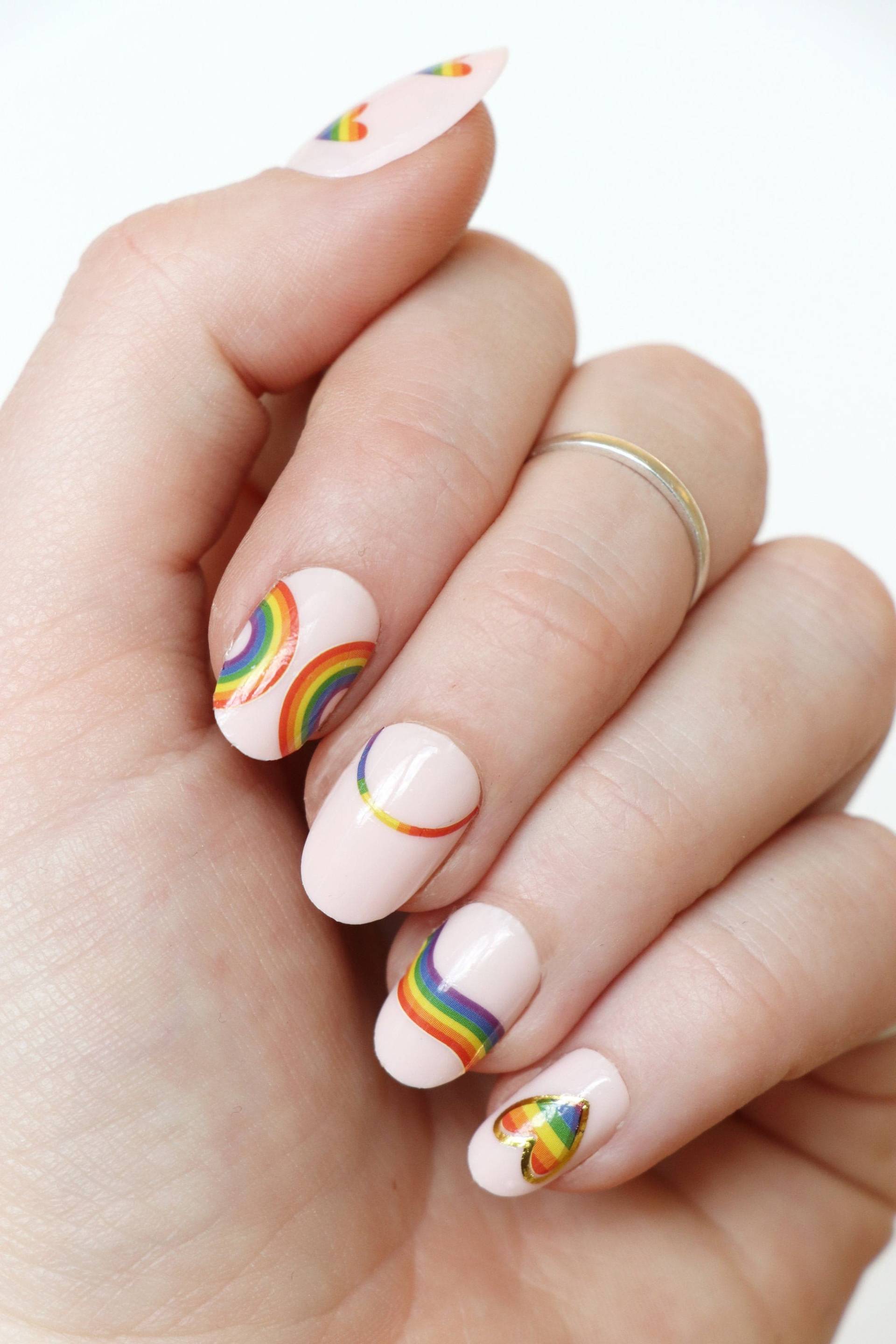 Regenbogen Wasserschiebefolie Nagel Abziehbild | Stolz Nail Art Bunte Nagelsticker Lgbtq+ Nägel Geschenk Schönheit Selbstfürsorge Regenbogen Wasserschiebefolie Nagel Abziehbild | Stolz Nail Art Bunte Nagelsticker Lgbtq+ Nägel Geschenk Schönheit Selbstfürsorge von Etsy - Tattoorary