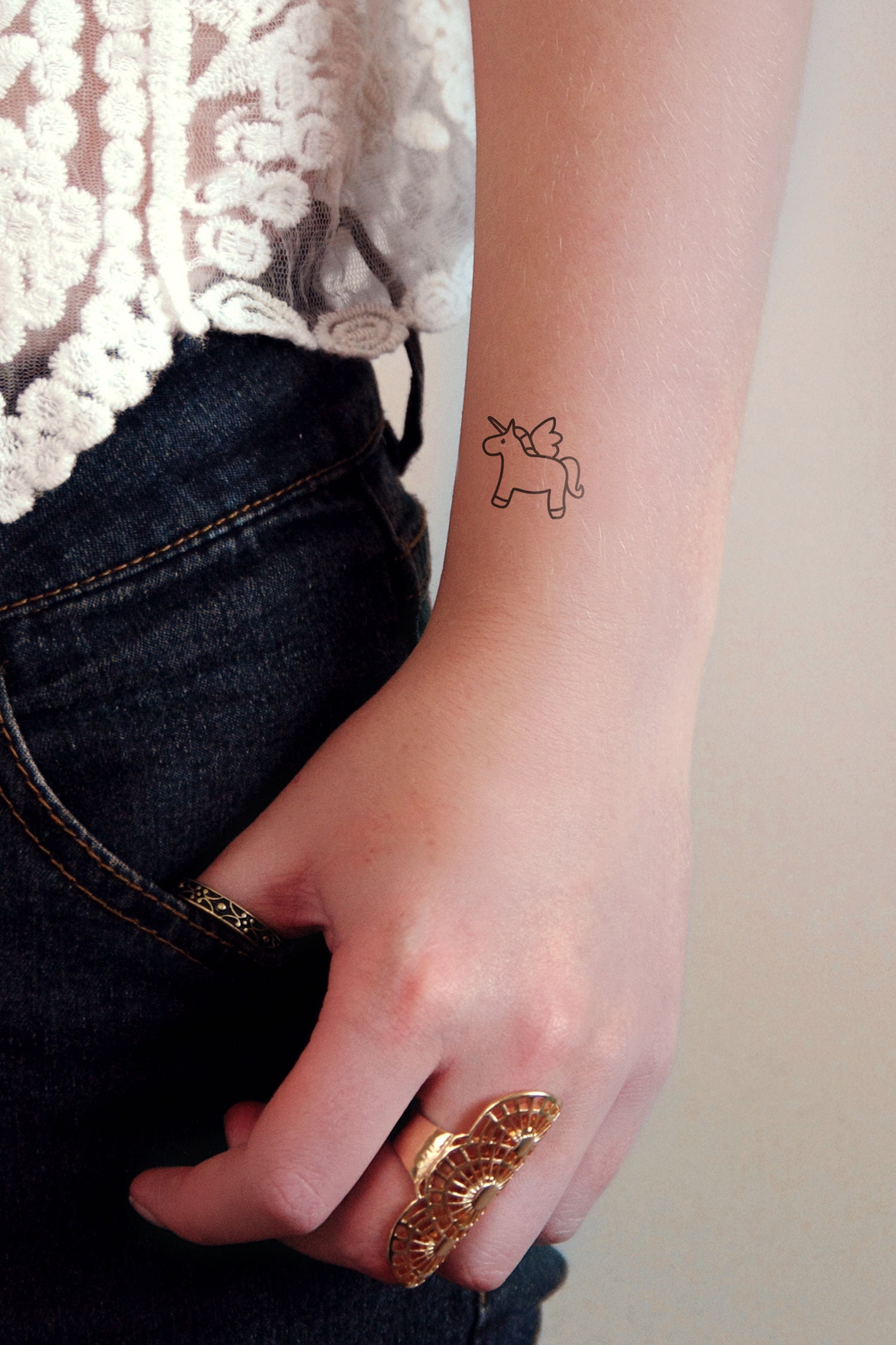 Set Aus Zwei Einhorn Temporären Tattoos | Tattoo Kleines Temporäres Festival Süßes Geschenk Set Aus Zwei Einhorn Temporären Tattoos | Tattoo Kleines Temporäres Festival Süßes Geschenk von Etsy - Tattoorary