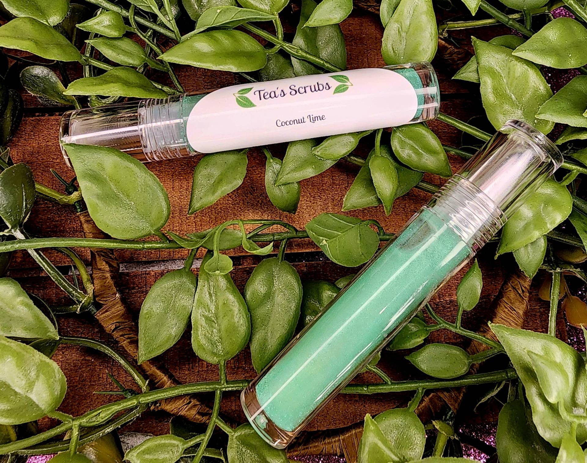 Coconut Lime Lipgloss Coconut Lime Lipgloss von Etsy - TeasScrubs