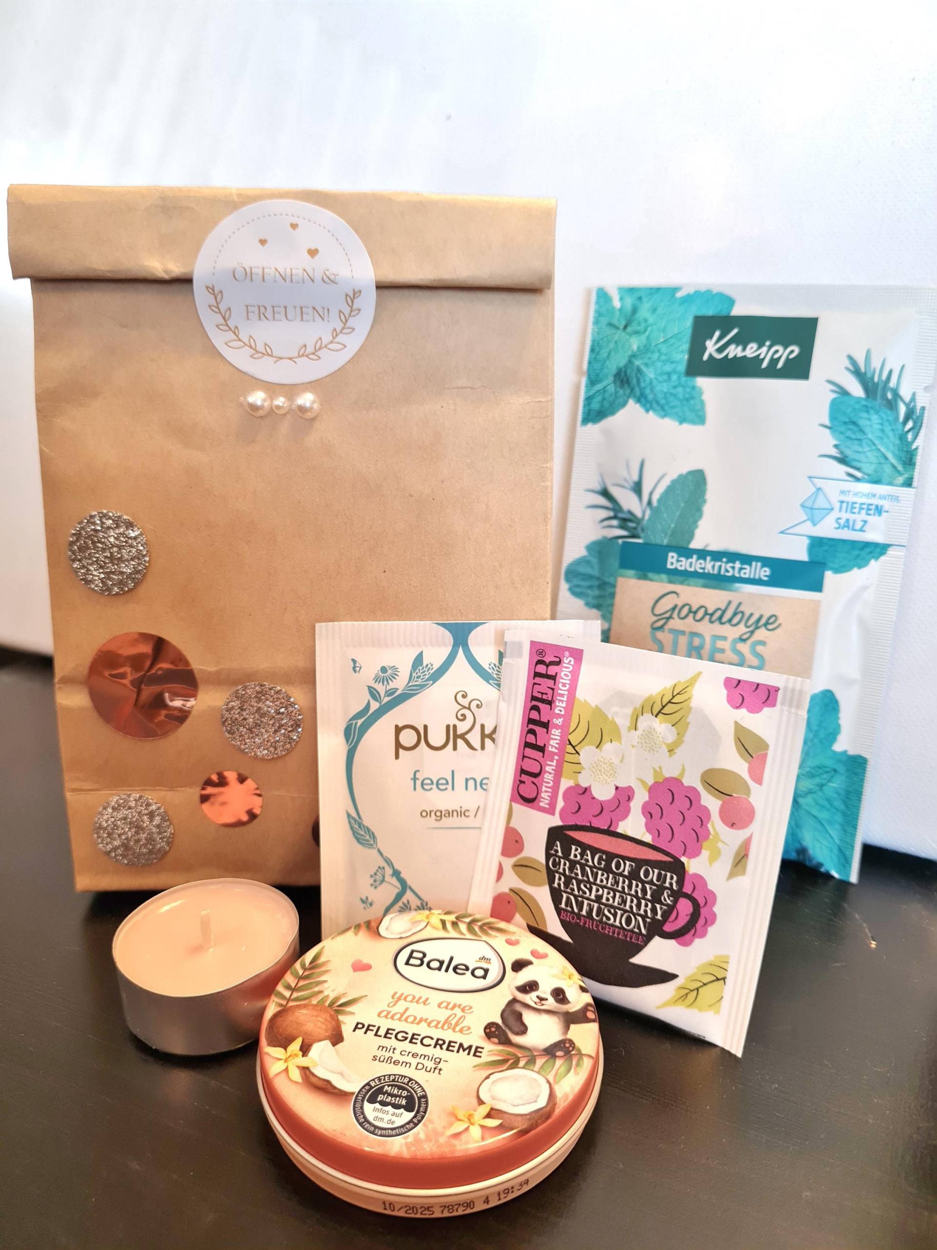 Kleines Wellness Geschenk Für Frauen/Valentinstag Muttertag Freundin Weihnachten /100 Kleines Wellness Geschenk Für Frauen/Valentinstag Muttertag Freundin Weihnachten /100 von Etsy - Tedemma