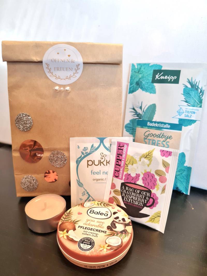 Kleines Wellness Geschenk Für Frauen/Valentinstag Muttertag Freundin Weihnachten /100 von Etsy - Tedemma