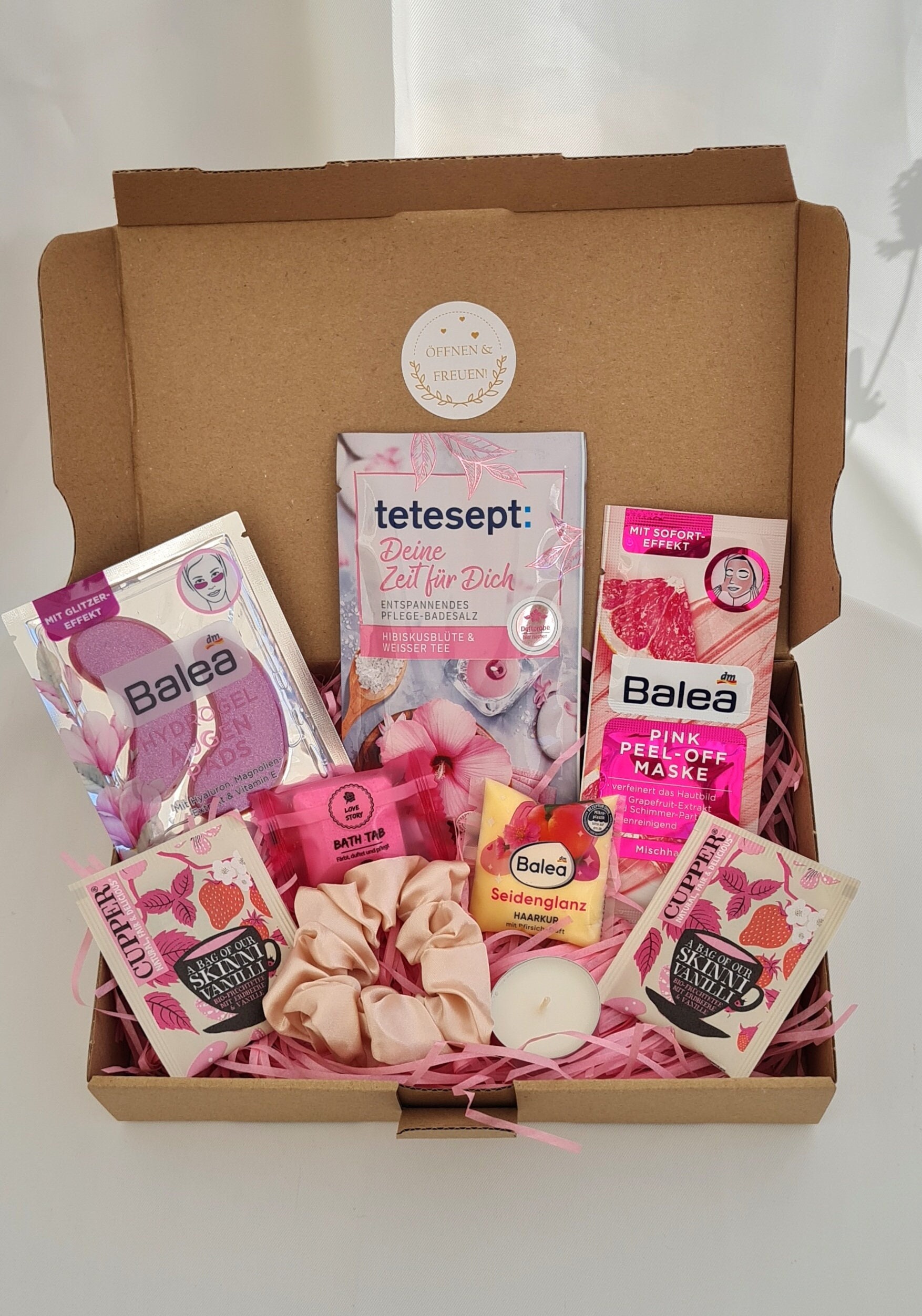Personalisierte Geschenkbox Für Frauen Rosa Zum Geburtstag, Wellness Zu Weihnachten, Überraschungsbox Beste Freundin /30 Personalisierte Geschenkbox Für Frauen Rosa Zum Geburtstag, Wellness Zu Weihnachten, Überraschungsbox Beste Freundin /30 von Etsy - Tedemma